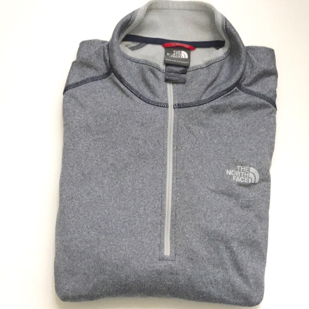 North Face Pull Over